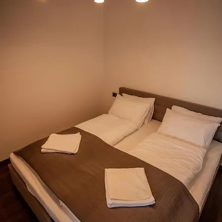Central Deluxe Daire *