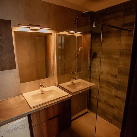 Central Deluxe Daire Balatonalmádi